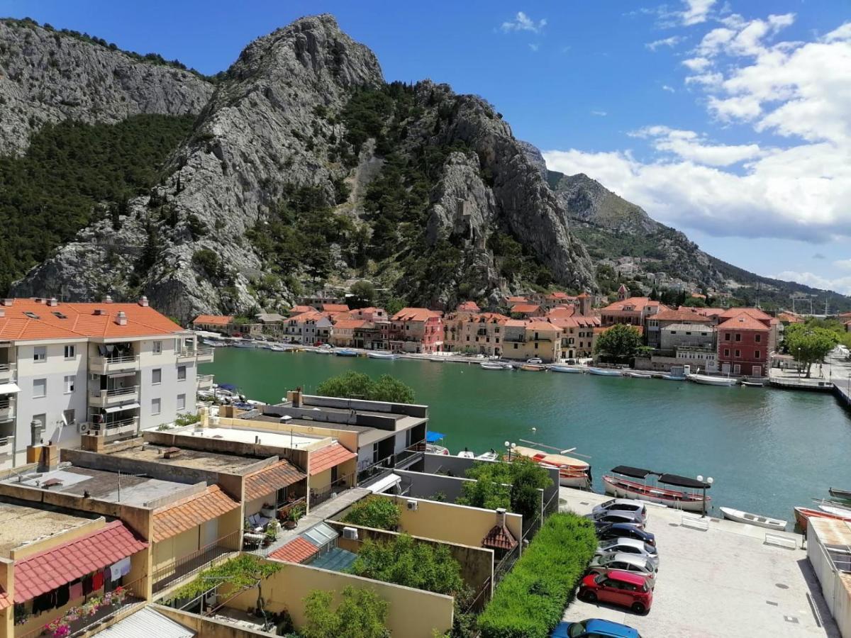 شقة Penthouse Maremonte أوميس المظهر الخارجي الصورة