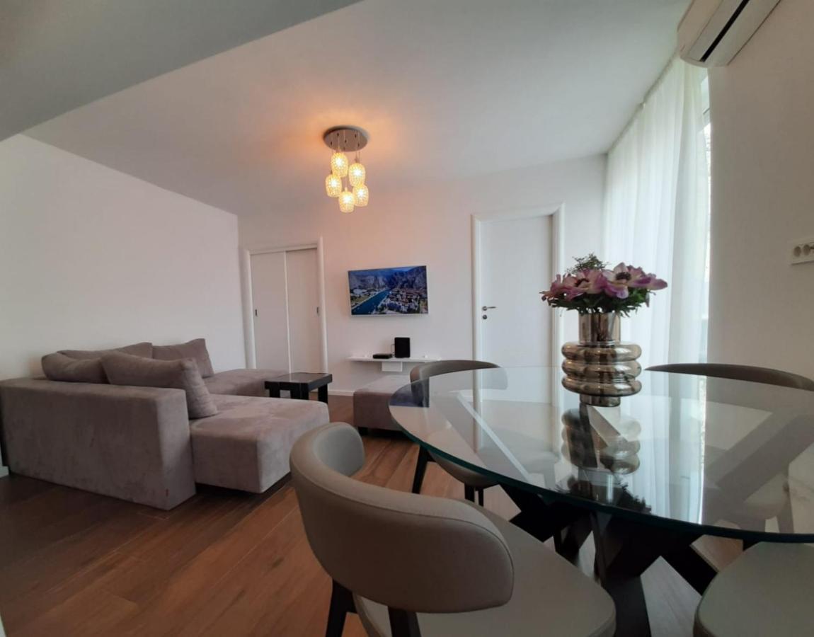 شقة Penthouse Maremonte أوميس المظهر الخارجي الصورة